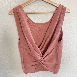 Boutique tank with open back twist